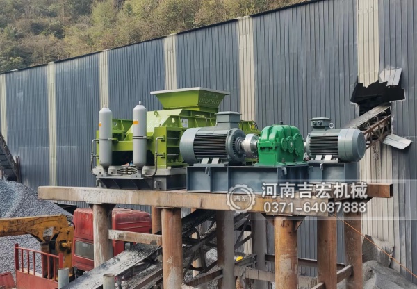 時產(chǎn)30-40噸的對輥破碎機該選哪個型號？800×600型詳解！