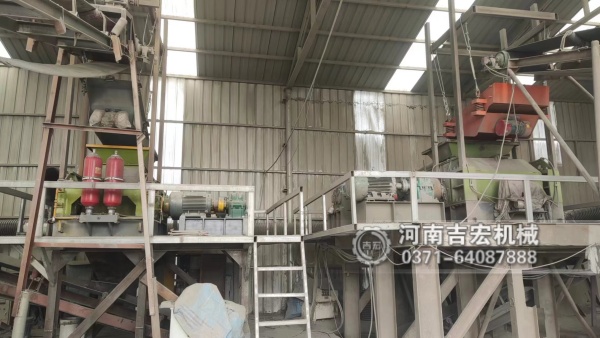 液壓對輥制砂機如何憑借自適應壓力調節(jié)與高耐磨輥皮提升產(chǎn)量？